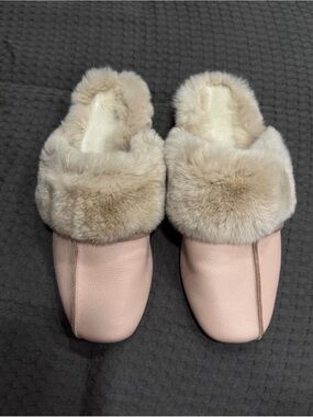 Women's Fur Lined Pink Slip-On Slippers